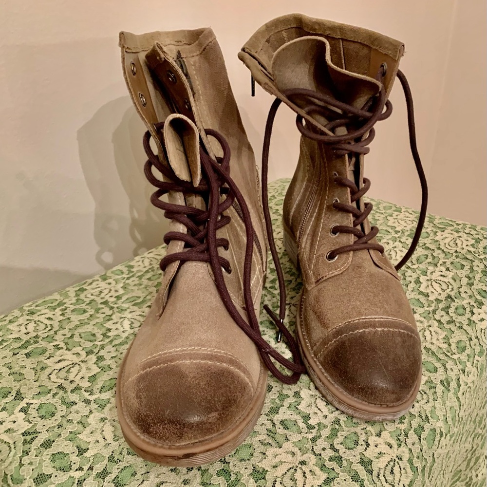 Roan by Bed Stu Affair Suede Boots New—size 8.5.
